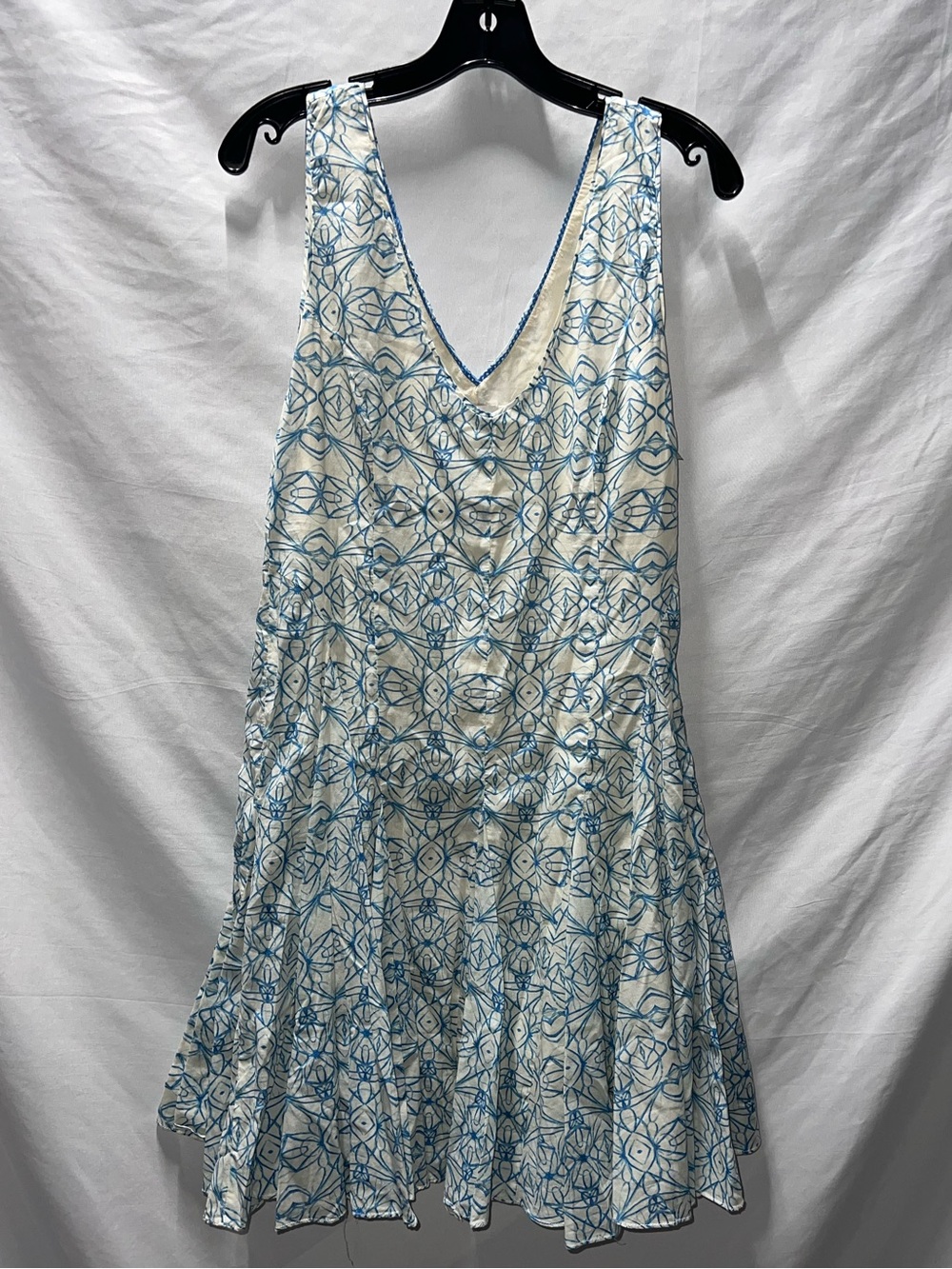 HD in Paris White & Blue‎ Patterned Sleeveless Mini Dress Size 8